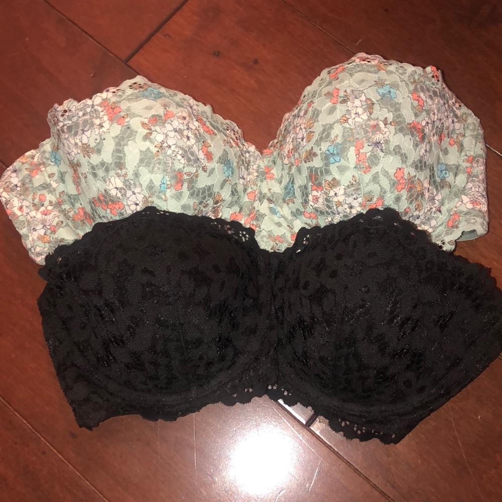 Victoria’s Secret strapless (with straps) bras